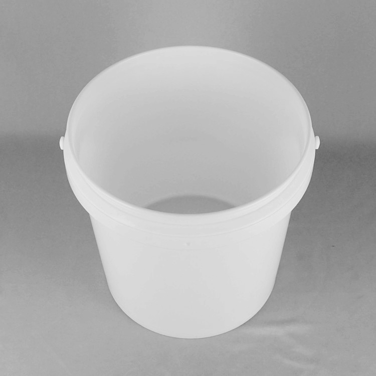 भारी शुल्क सफेद औद्योगिक स्नेहक भंडारण 20L क्षमता PP/HDPE वैशिष्ट्य के साथ बाल्टी